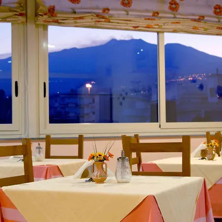 吉艾尔住宿加早餐旅馆 住宿加早餐酒店 4*