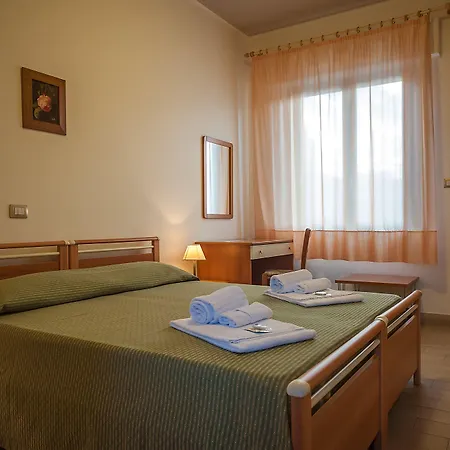 住宿加早餐酒店 吉艾尔住宿加早餐旅馆 里波斯托