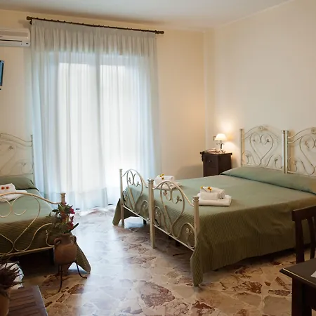 吉艾尔住宿加早餐旅馆 住宿加早餐酒店 4*